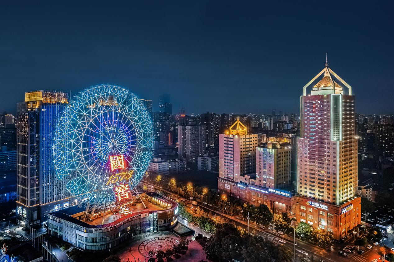 东升国际-科技赋能场景,让娱乐更有趣。